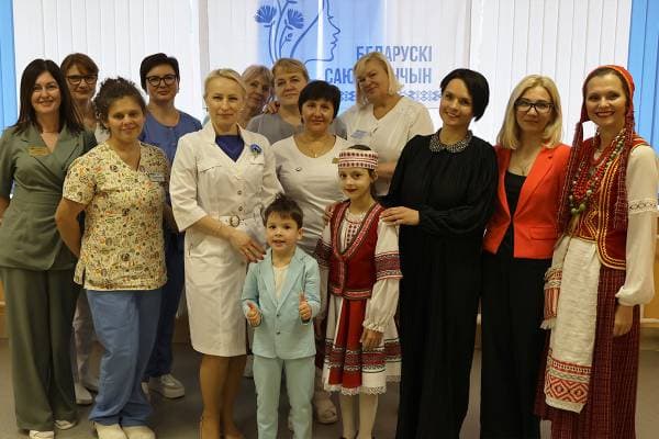 В РНПЦ травматологии и ортопедии прошли праздничные мероприятия к Неделе родительской любви